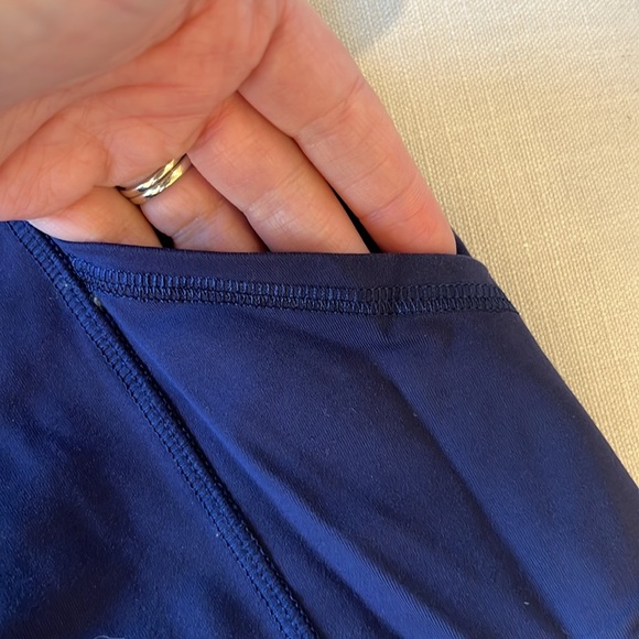 LULU SHORT bike short style new without tags - Picture 2 of 8